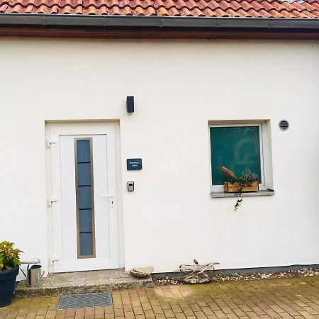 Gaestehaus Luessvitz Ummanz Extérieur photo